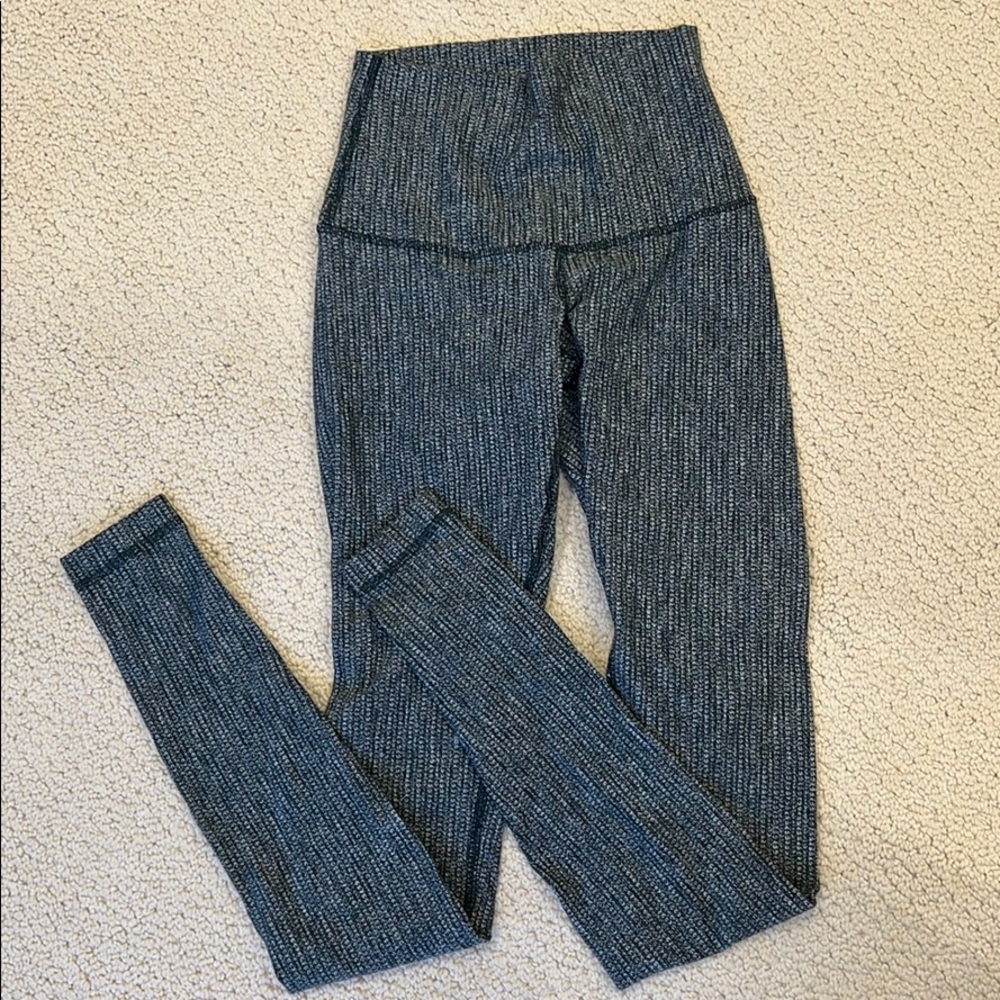 Lululemon Wunder Under Leggings Size 4